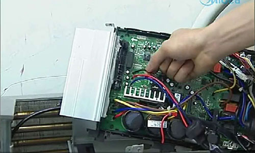 当涂美的空调电话是多少